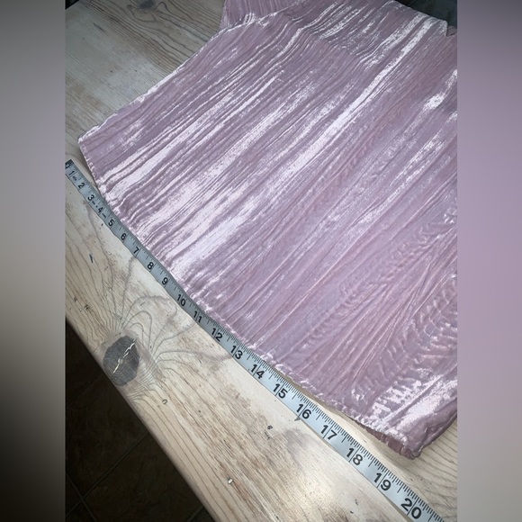 NWOT Marciano Flutter Sleeve Crushed Velvet Top - Picture 14 of 17